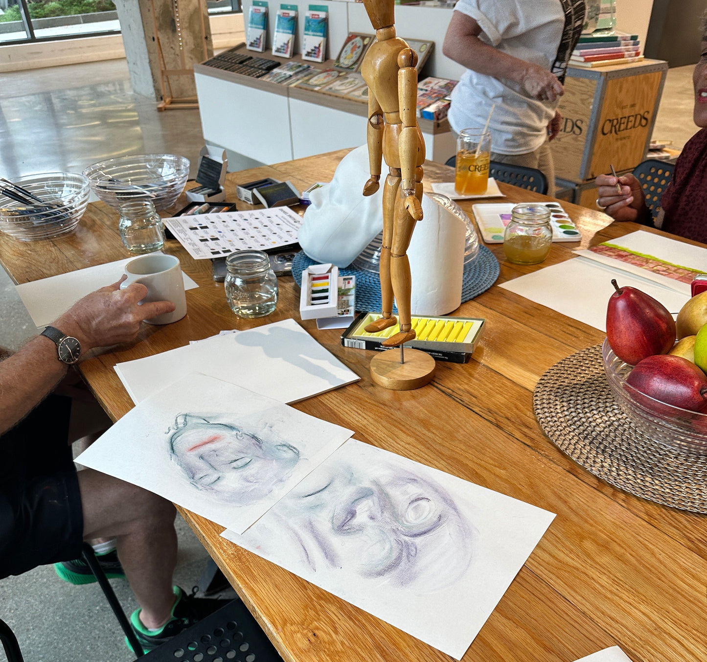 Why Gwartzman's Art Nights Will Leave You Creative and Socialized