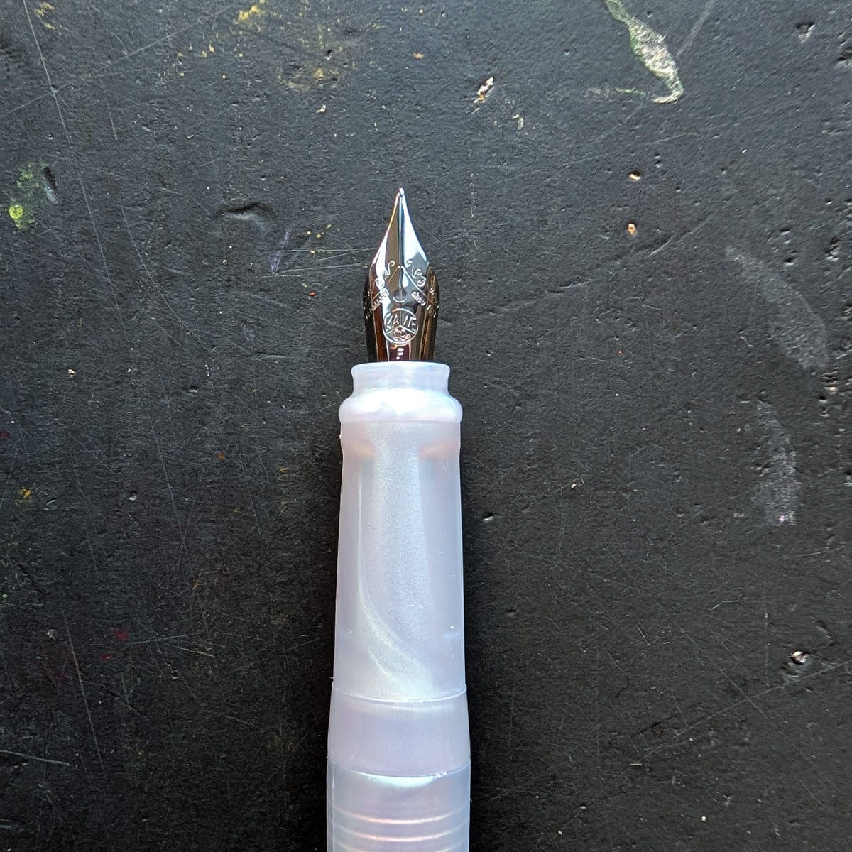 Kaweco - Perkeo Series - Fountain Pens - Iridescent Pearl - closeup detail of fine nib