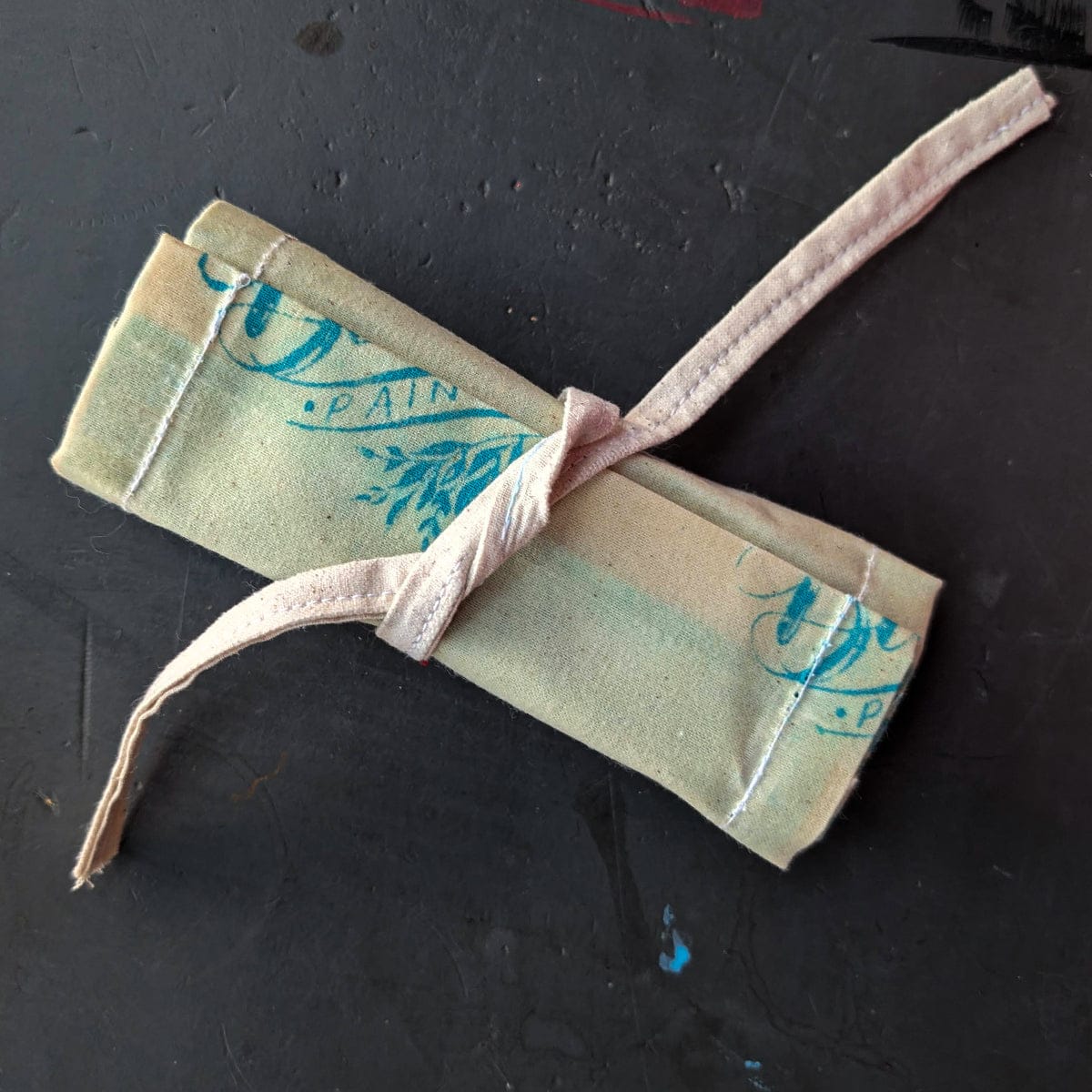 Beam Paints Watercolour Set Beam - Handmade Watercolours - Mini Minjeemin - Paintstone Canvas Wrap - Set of 6 Colours