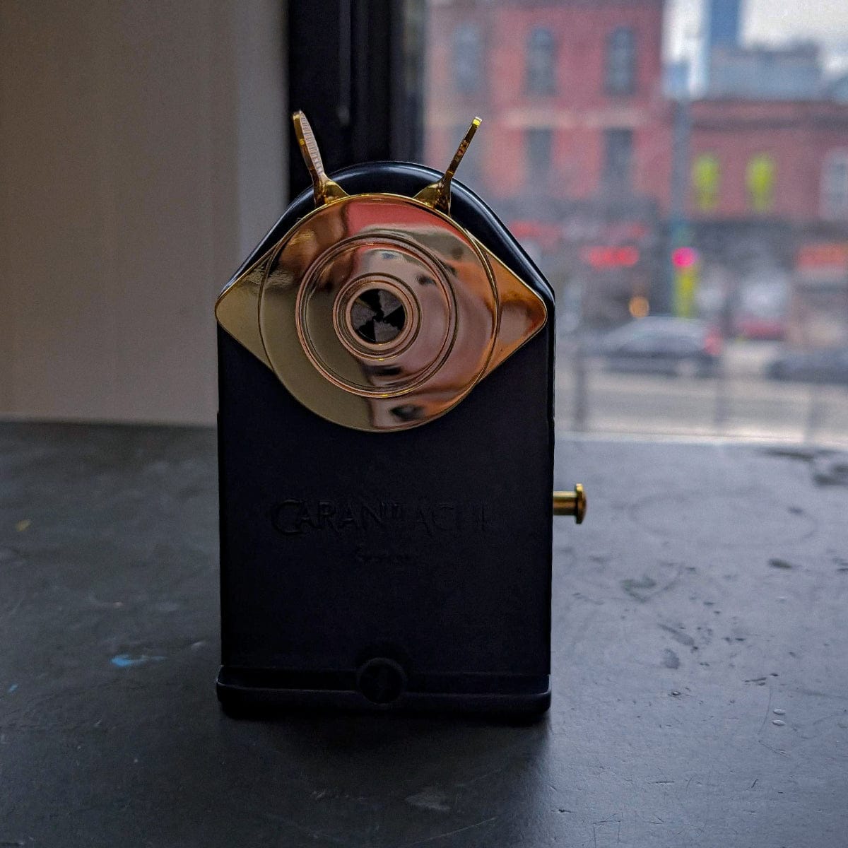 Caran d'Ache Sharpener Caran d'Ache - Pencil Sharpening Machine - Collector's Edition: Cosmic Blue