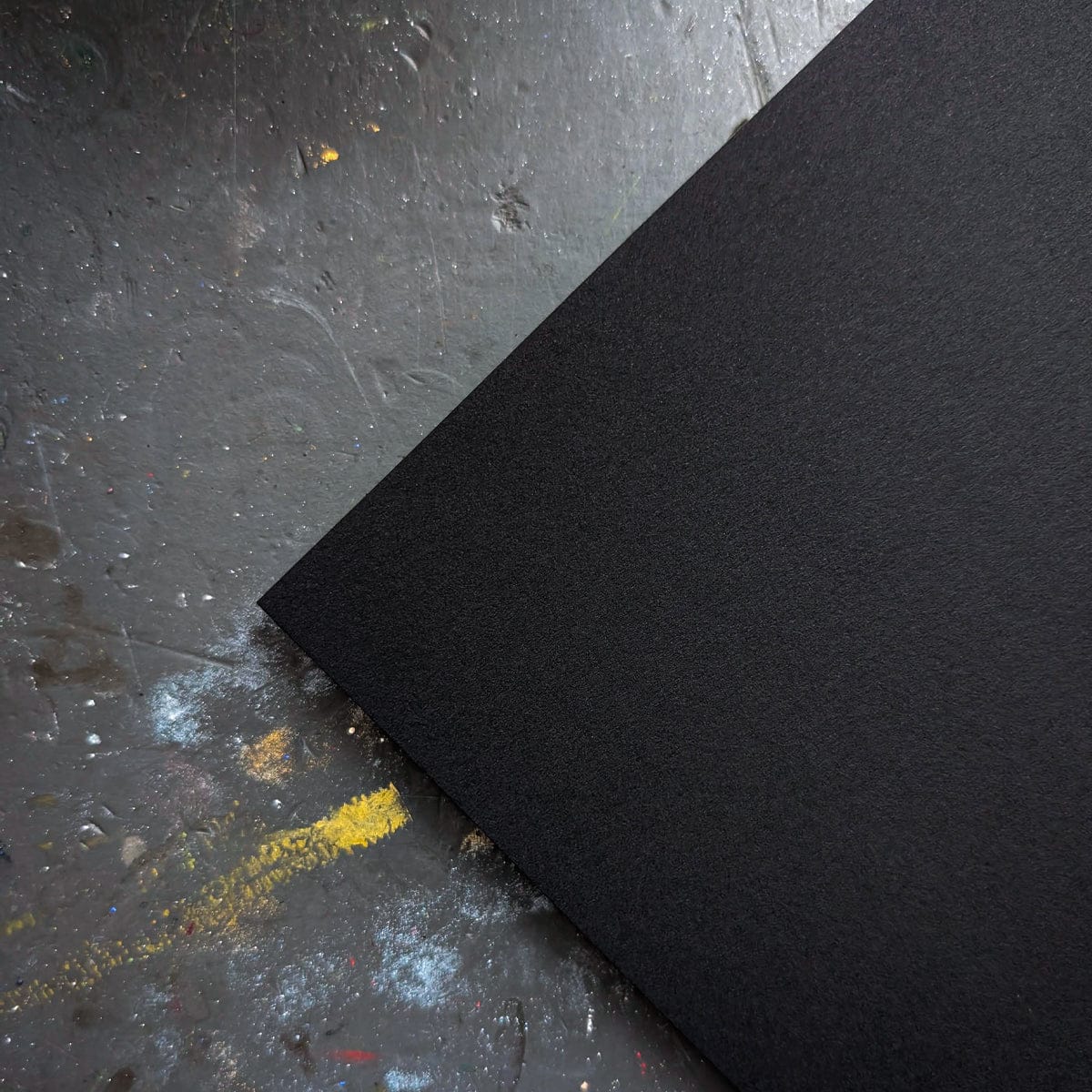 Fabriano Drawing Pad - Black Fabriano - Black Black Drawing Paper - 21x29.7cm Pad