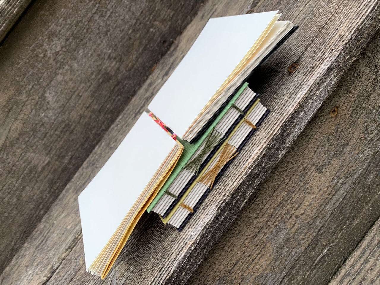Gwartzman's Art Supplies Event Starburst Bookbinding Workshop
