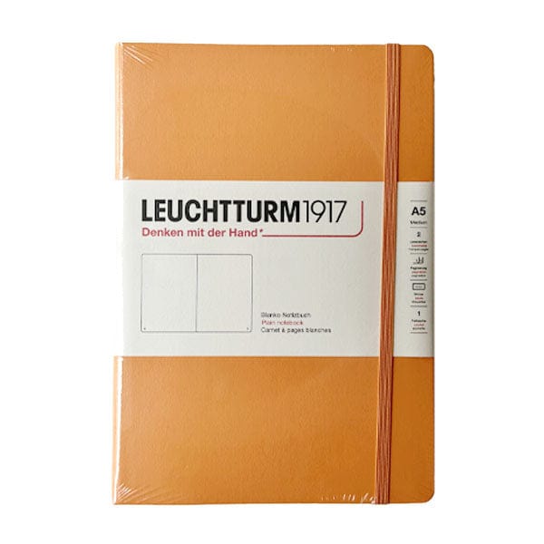 Leuchtturm1917 Notebook Apricot / Plain Leuchtturm1917 - Medium Notebook - Hardcover - A5