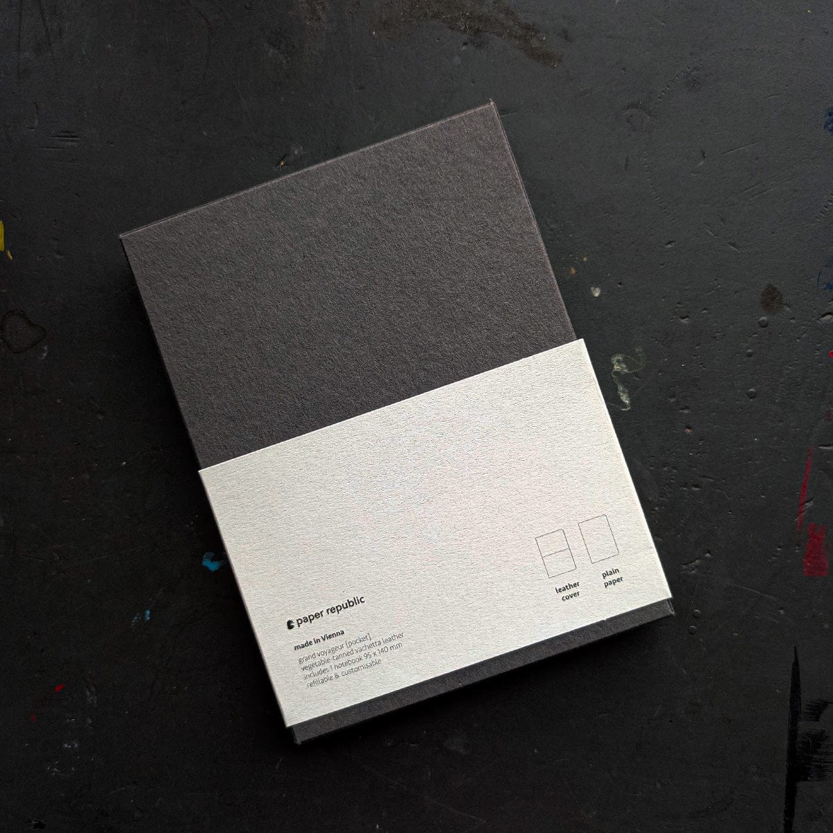 Paper Republic Notebook - Blank Paper Republic - Grand Voyageur - Pocket Leather Journal - Black