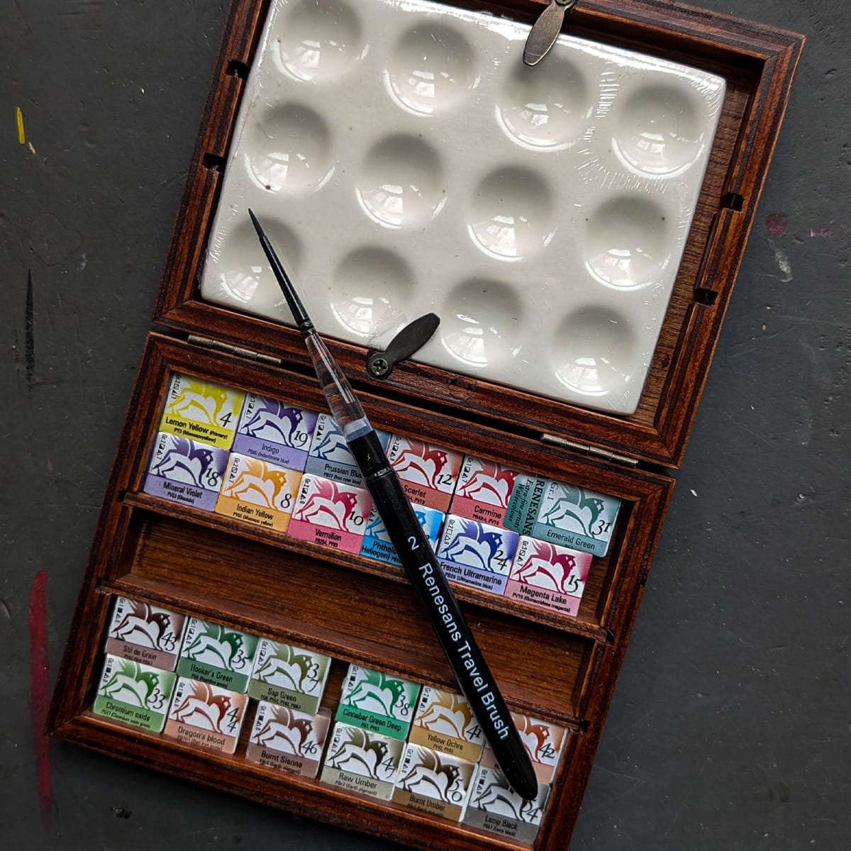 Renesans Watercolour Set Renesans - Extra-Fine Artists' Watercolours - Wooden Box - Set of 24 Half Pans