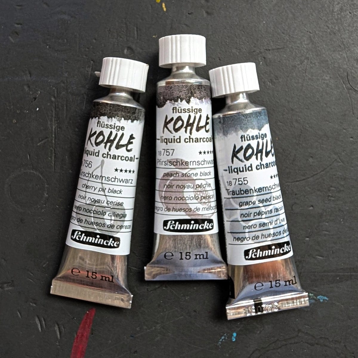 Schmincke Liquid Charcoal Schmincke - Liquid Charcoal - 15mL Tubes