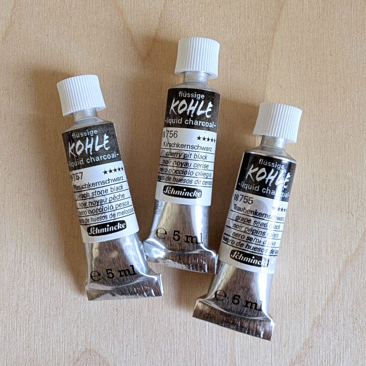 Schmincke Liquid Charcoal Schmincke - Liquid Charcoal - Set of 3 x 5mL Tubes