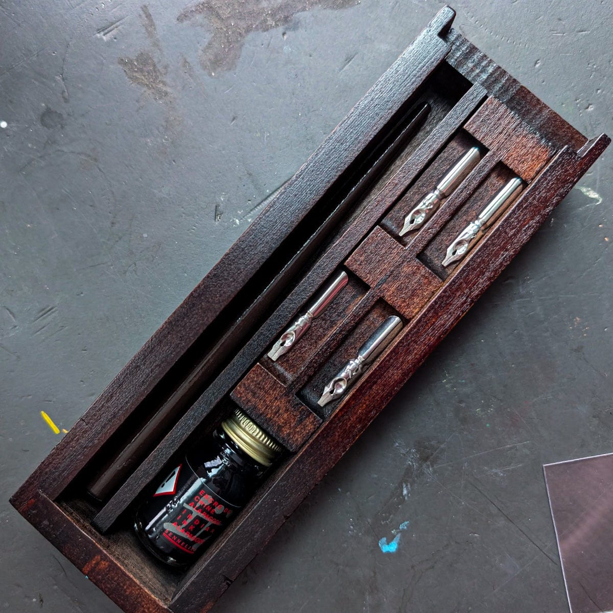 Sennelier Calligraphy Set Sennelier - Calligraphy Ink - Wooden Box Set