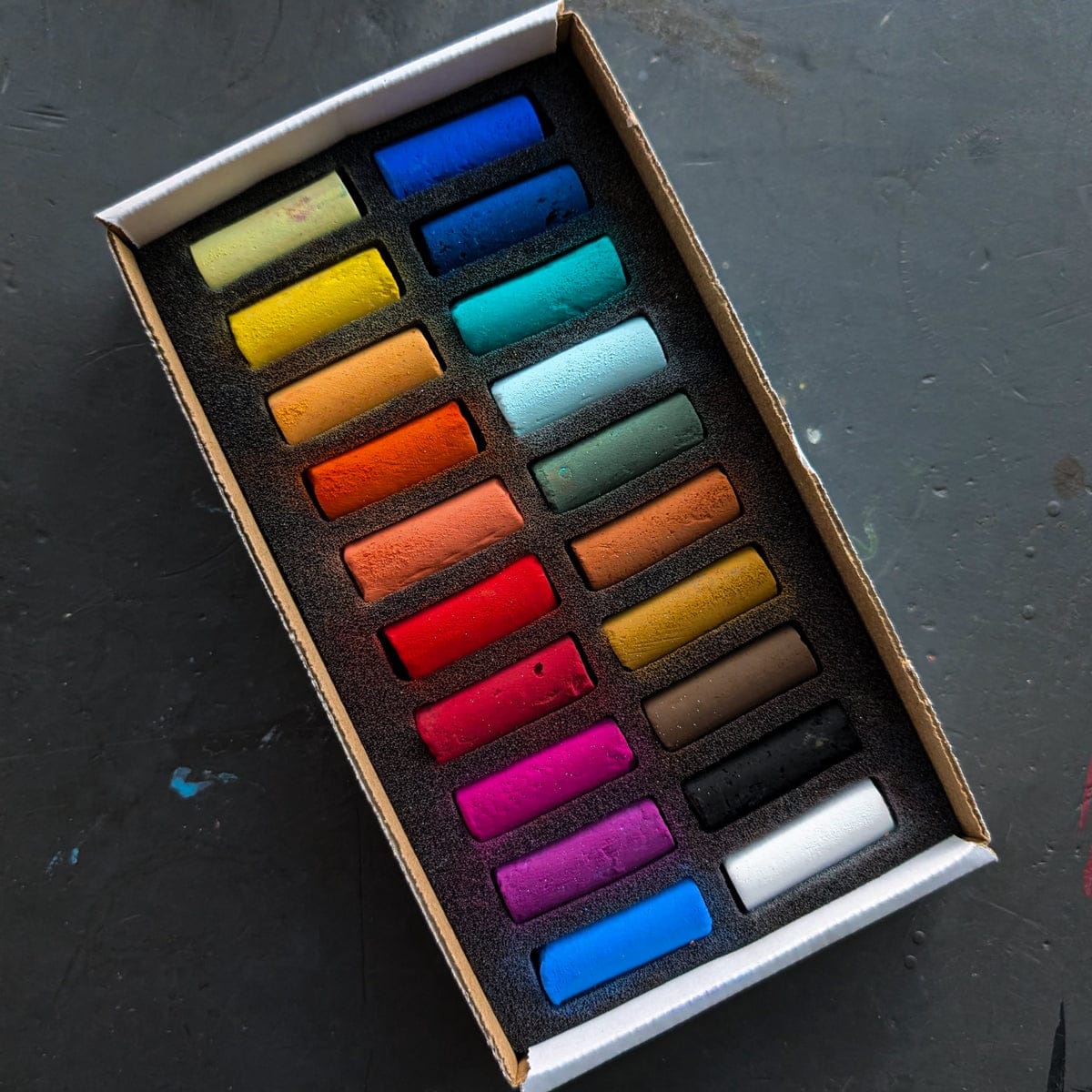 Sennelier Soft Pastel Set Sennelier - Extra Soft Pastels - Introductory Set - 20 Half Sticks