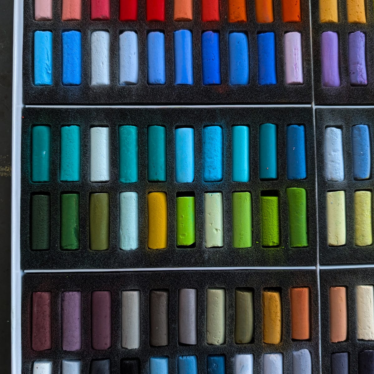 Sennelier Soft Pastel Set Sennelier - Extra Soft Pastels - Paris Collection - 120 Half Sticks