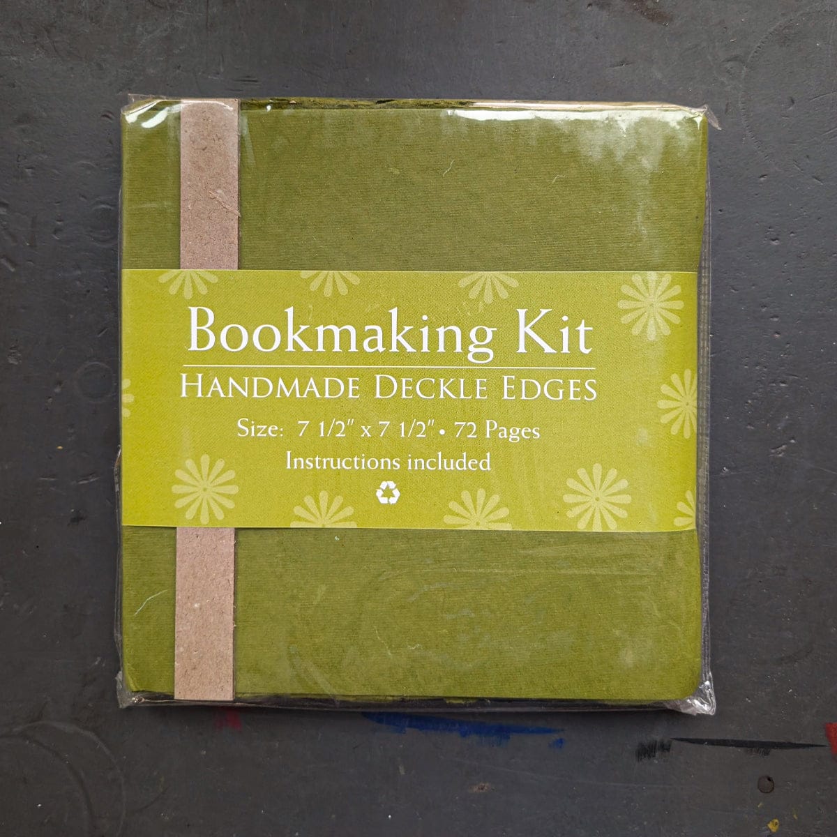 Shizen Design Book Binding Supplies Moss Green Shizen Design - Handmade Deckle Edge - Bookmaking Kits - 7.5x7.5"