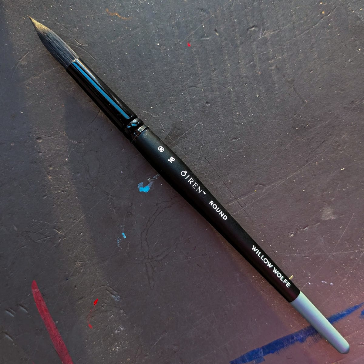 Willow Wolfe Synthetic Brush #16 Willow Wolfe - Siren Artist Brushes - Series 1100 - Rounds