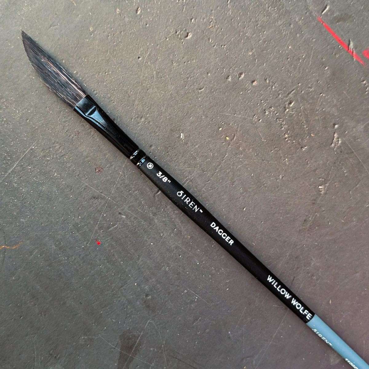 Willow Wolfe Synthetic Brush 3/8" Willow Wolfe - Siren Artist Brushes - Series 1100 - Daggers