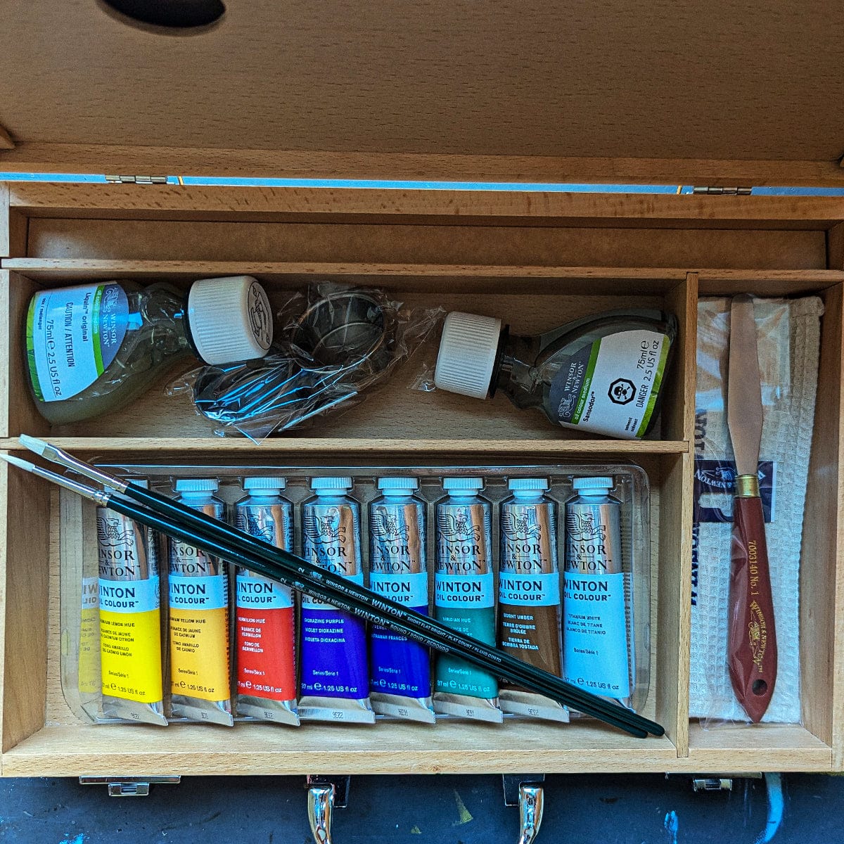 Winsor & Newton Oil Colour Set Winsor & Newton - Winton Oil Colour - Oil Essentials Gift Set - 16 Pieces