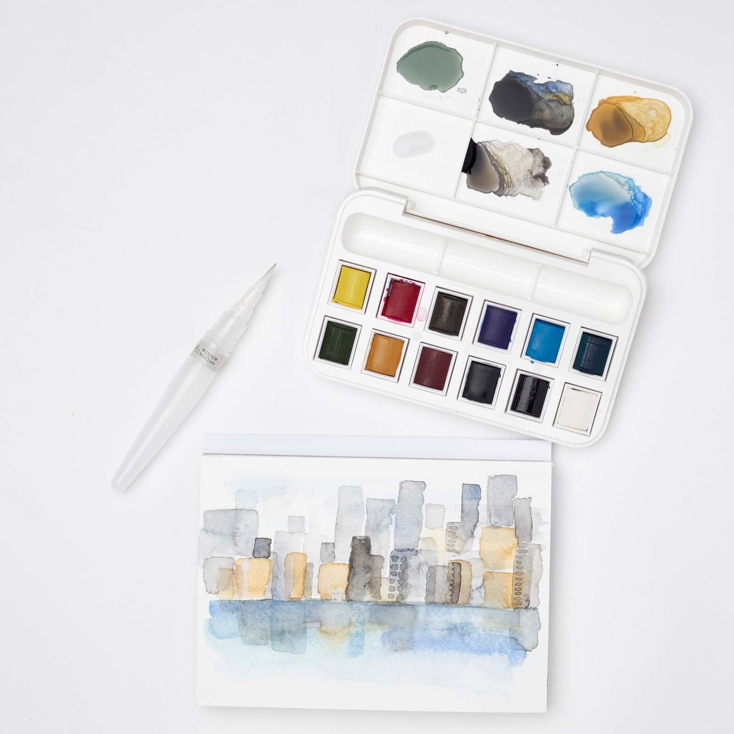 Winsor & Newton Watercolour Half-Pan Set Winsor & Newton - Cotman Watercolour - Water Brush Pocket Set - 12 Colours - Item #0390658